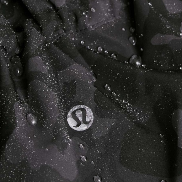 Lululemon Pack It Up Jacket
Incognito Camo Multi Grey - Picture 5 of 12